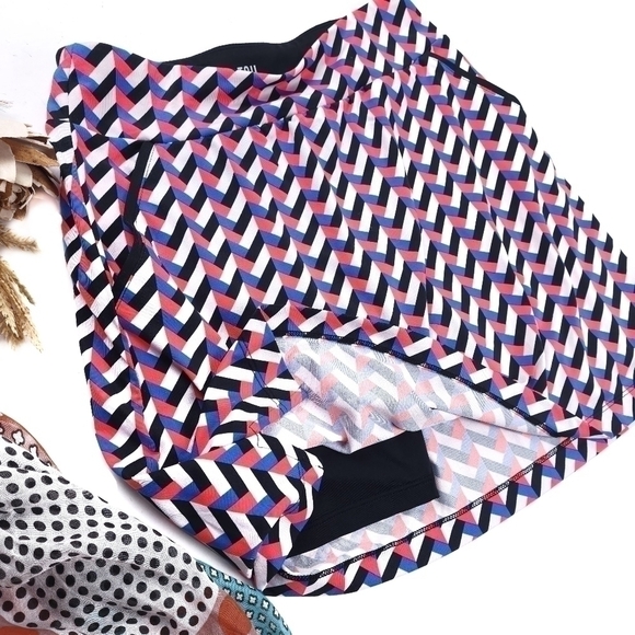 New Tail Multicolored Golf Tennis Skort Sz Xs - Picture 7 of 8